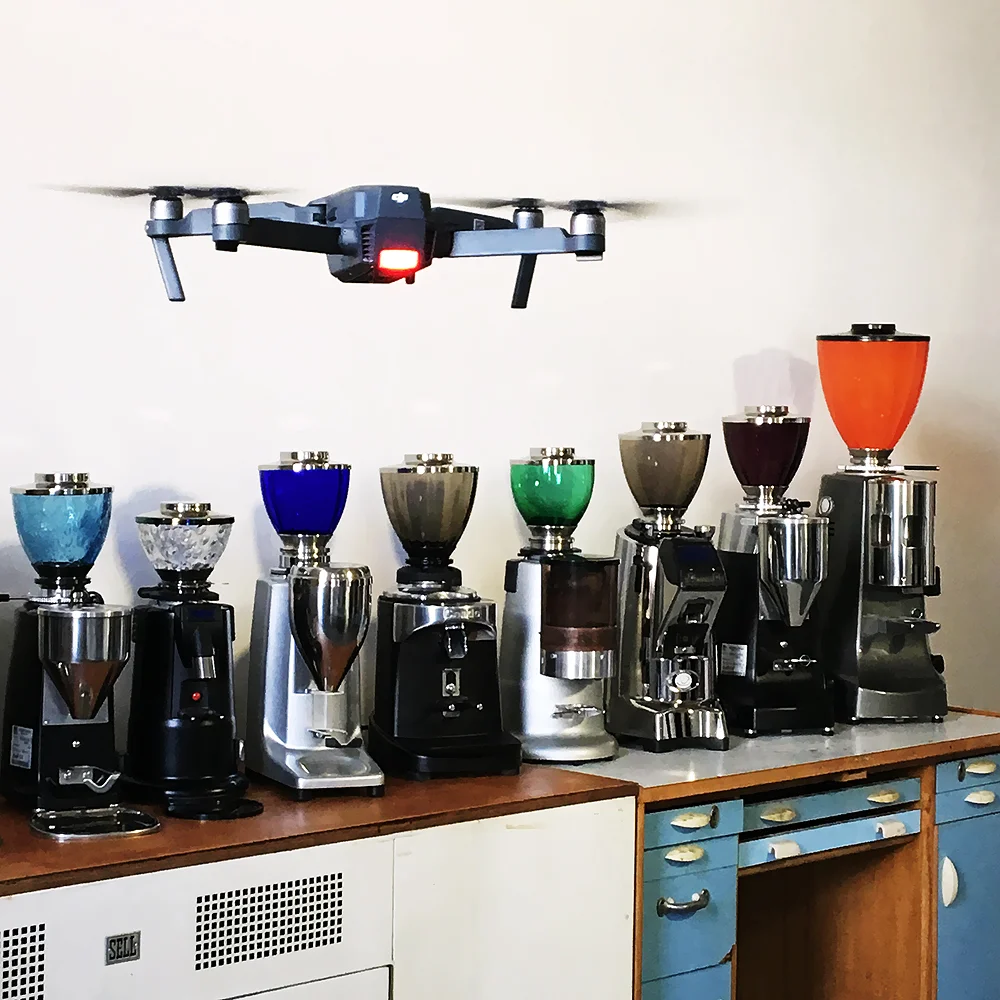 yes, we made some drone shot in the showroom with the help of a cgi drone. 