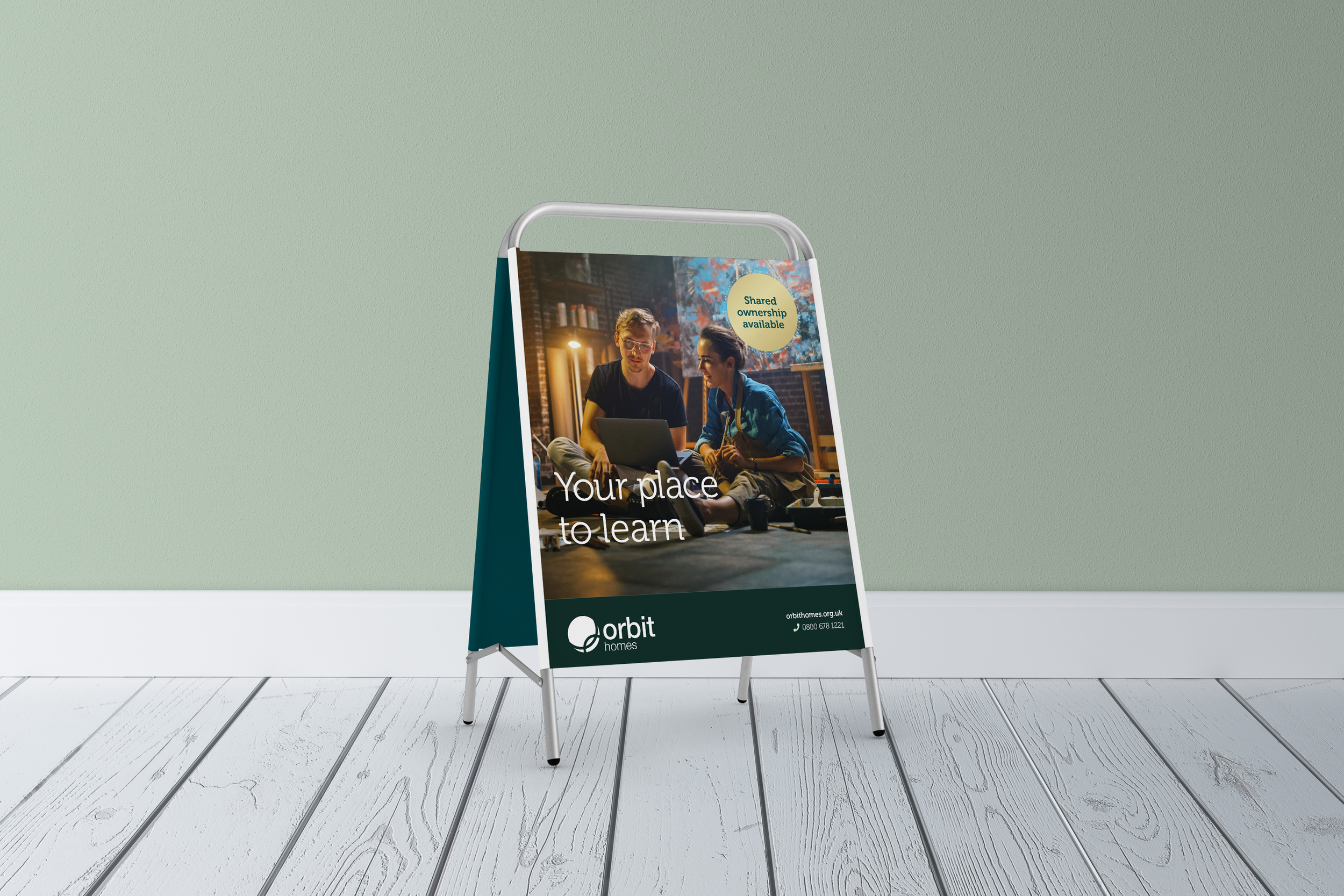 Free Advertising Stand Mockup PSD.png