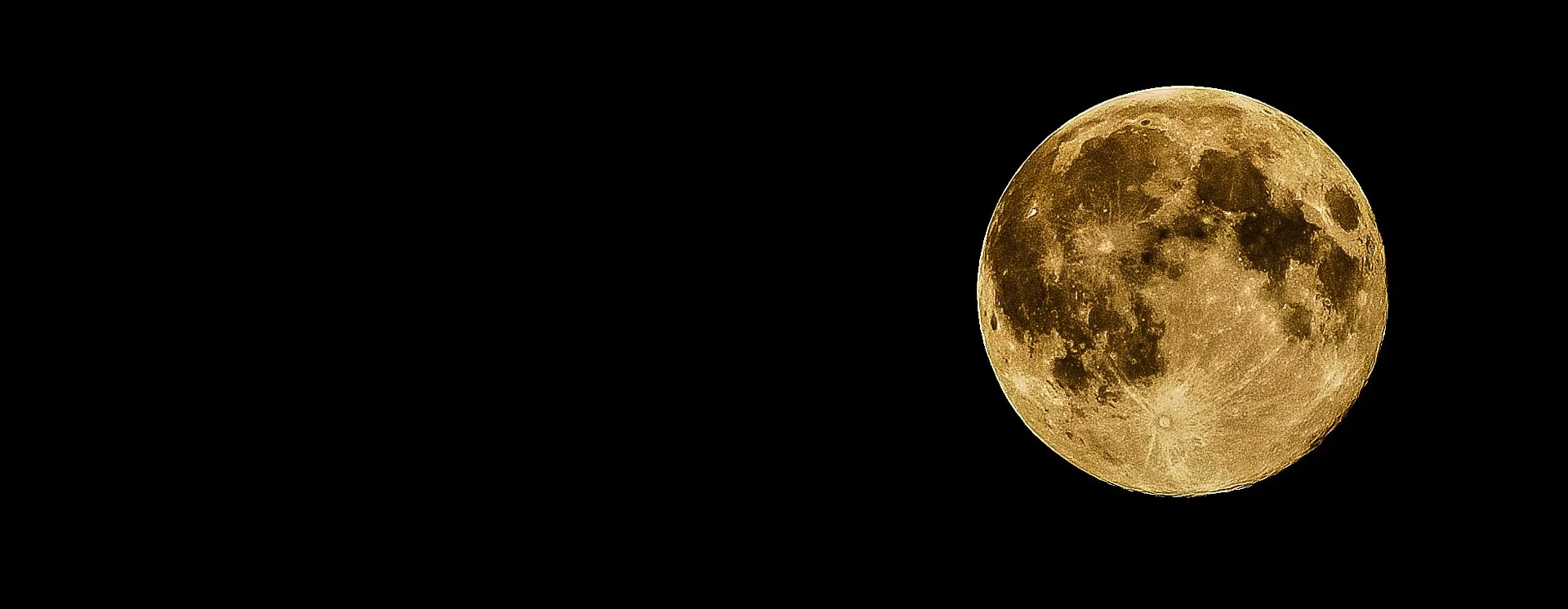 full-moon-415501_1920.jpg