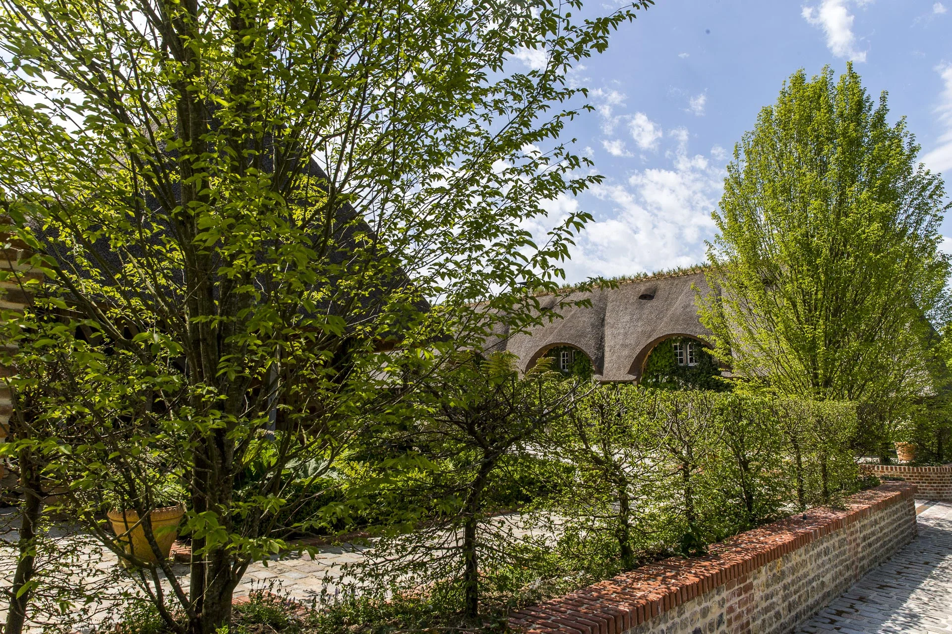 domainedablon_exterieurs_printemps©stephaneleroy-2-7.jpg