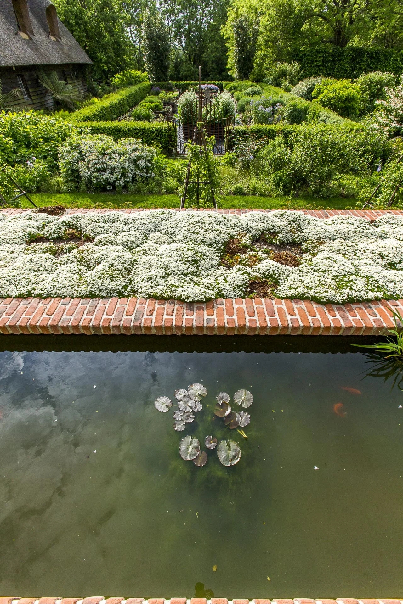 domainedablon_exterieurs_printemps©stephaneleroy-2-58.jpg