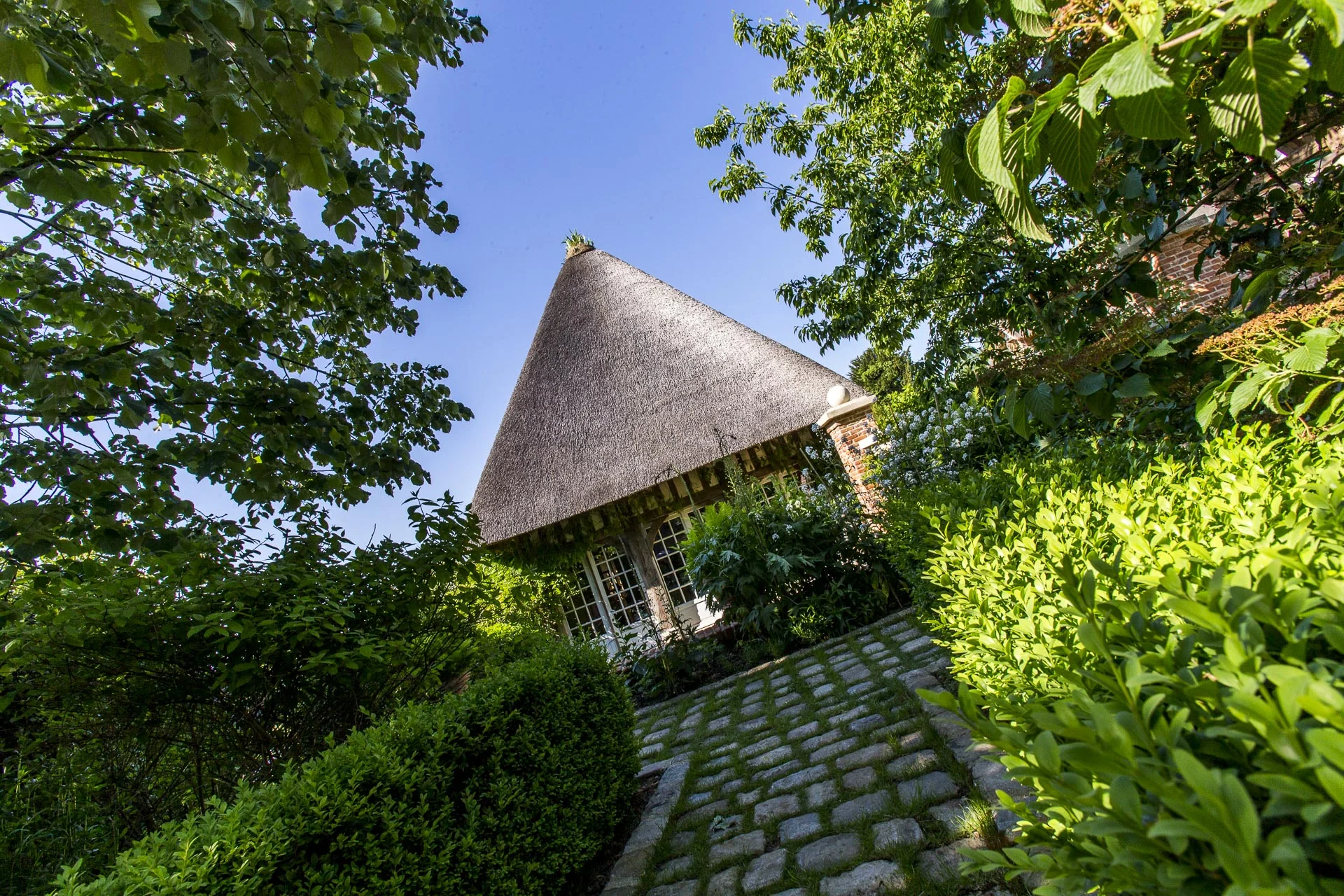 domainedablon_exterieurs_printemps©stephaneleroy-E61R9193.jpg