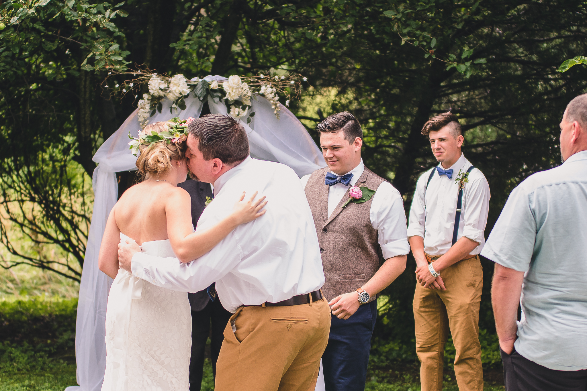 rustic backyard wedding lynchburg va by jonathan hannah photography