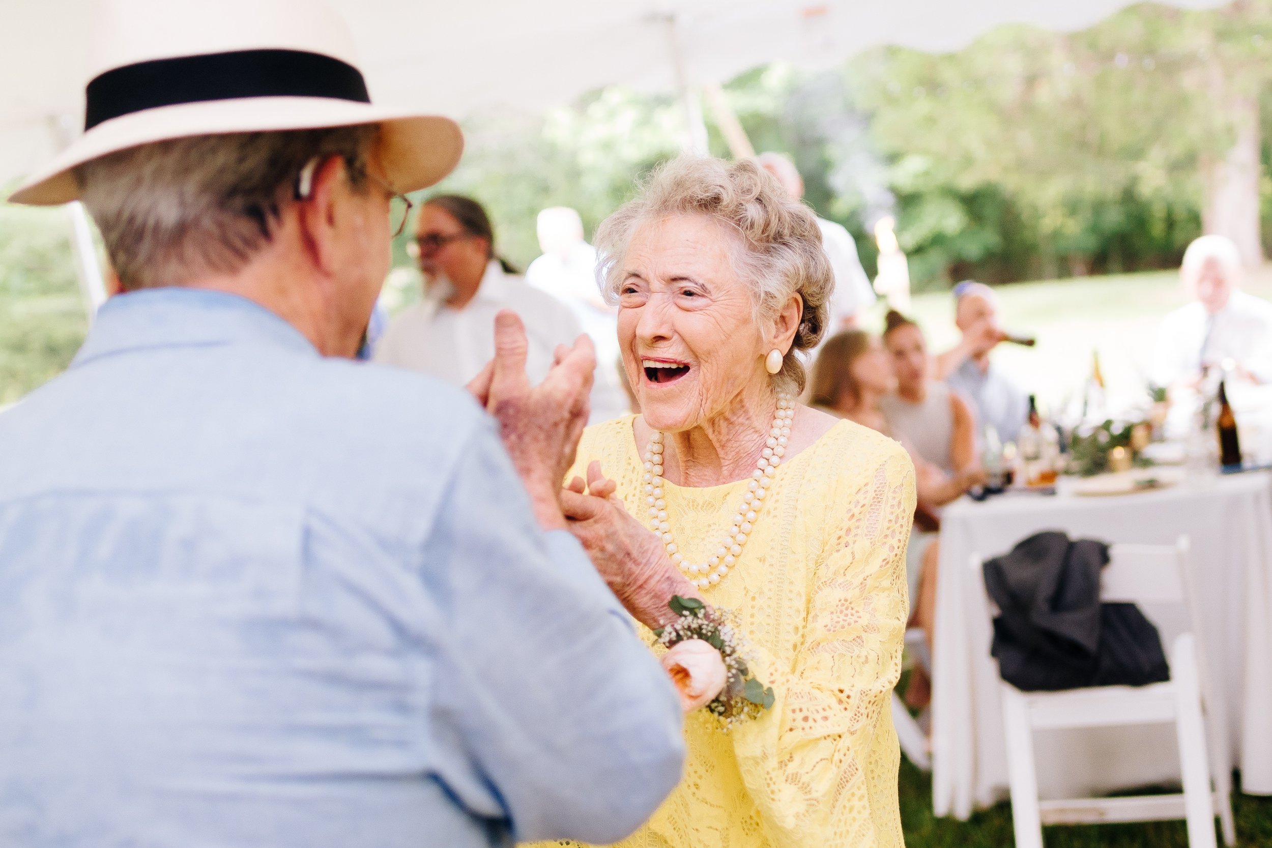 elegant garden spring wedding evington lynchburg forest bedford va jonathan hannah photography