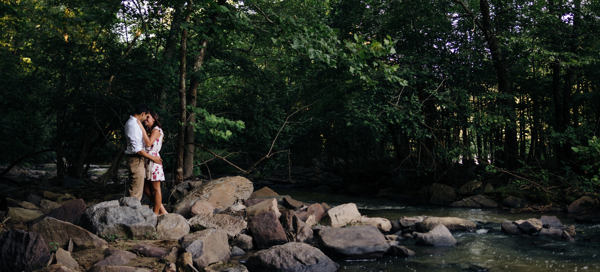 Lynchburg Virginia Wedding photographer Jonathan Hannah Photography waterfall engagement