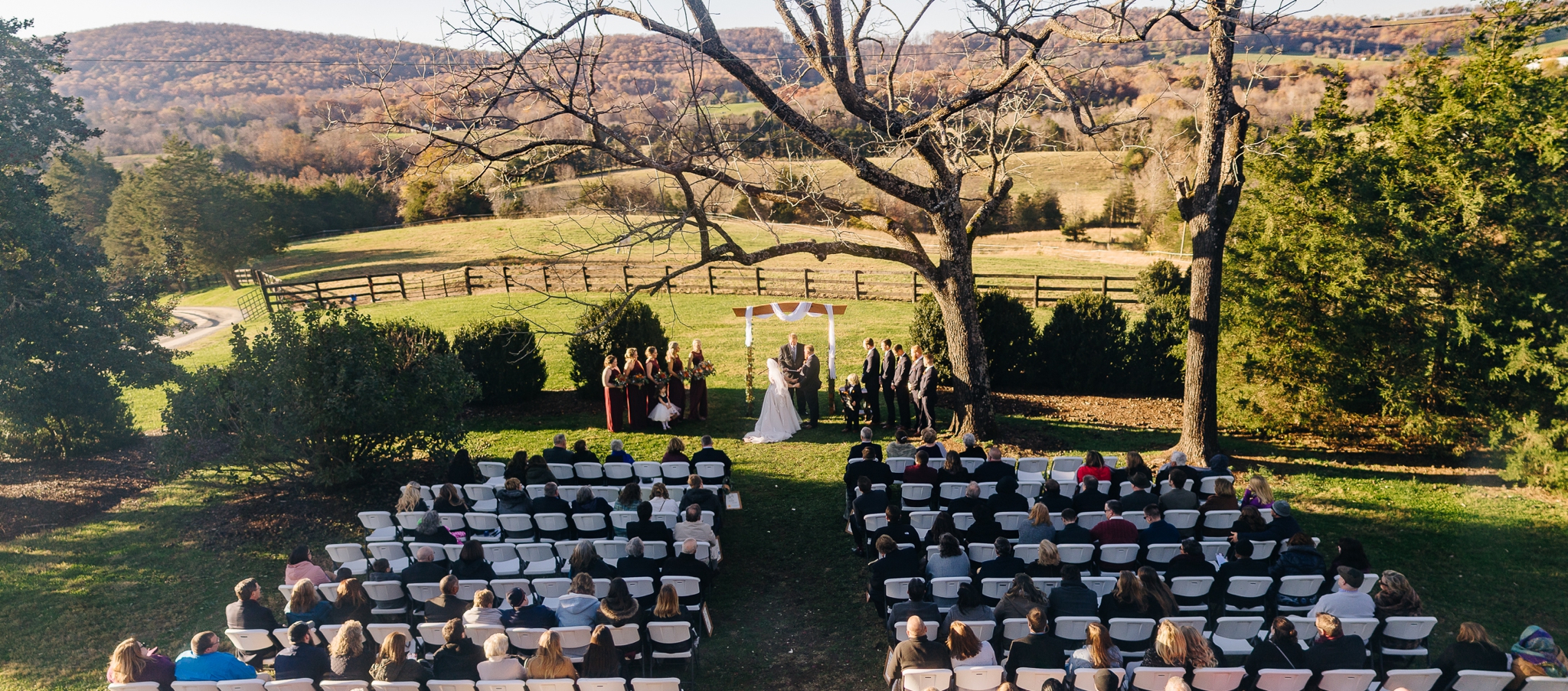 Wedding_ceremony_at_wolftrap_farms_by_jonathan_and_hannah_photography