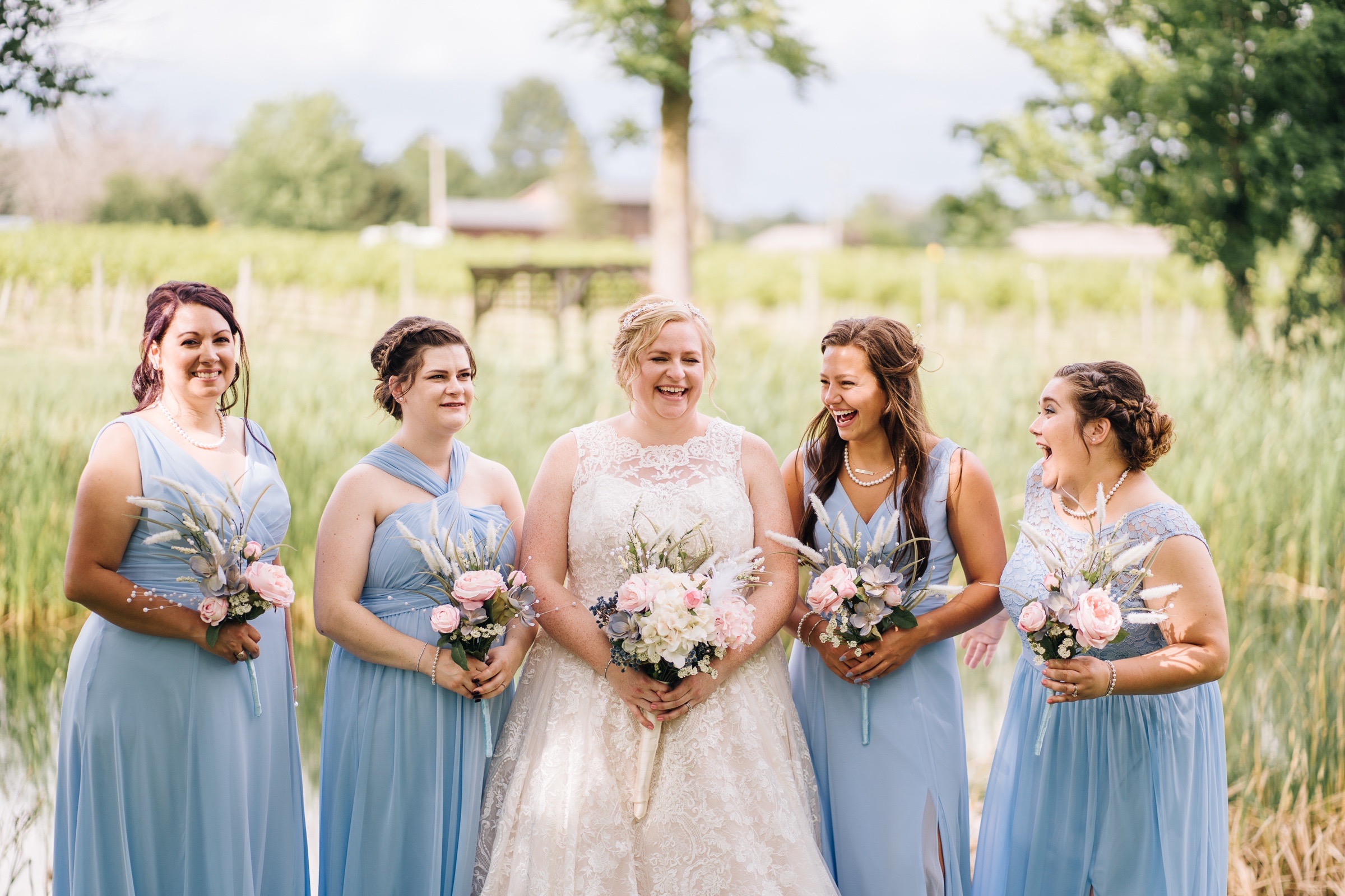 Midwest Chicago Vineyard Wedding by Jonathan Hannah Photography-9.jpg