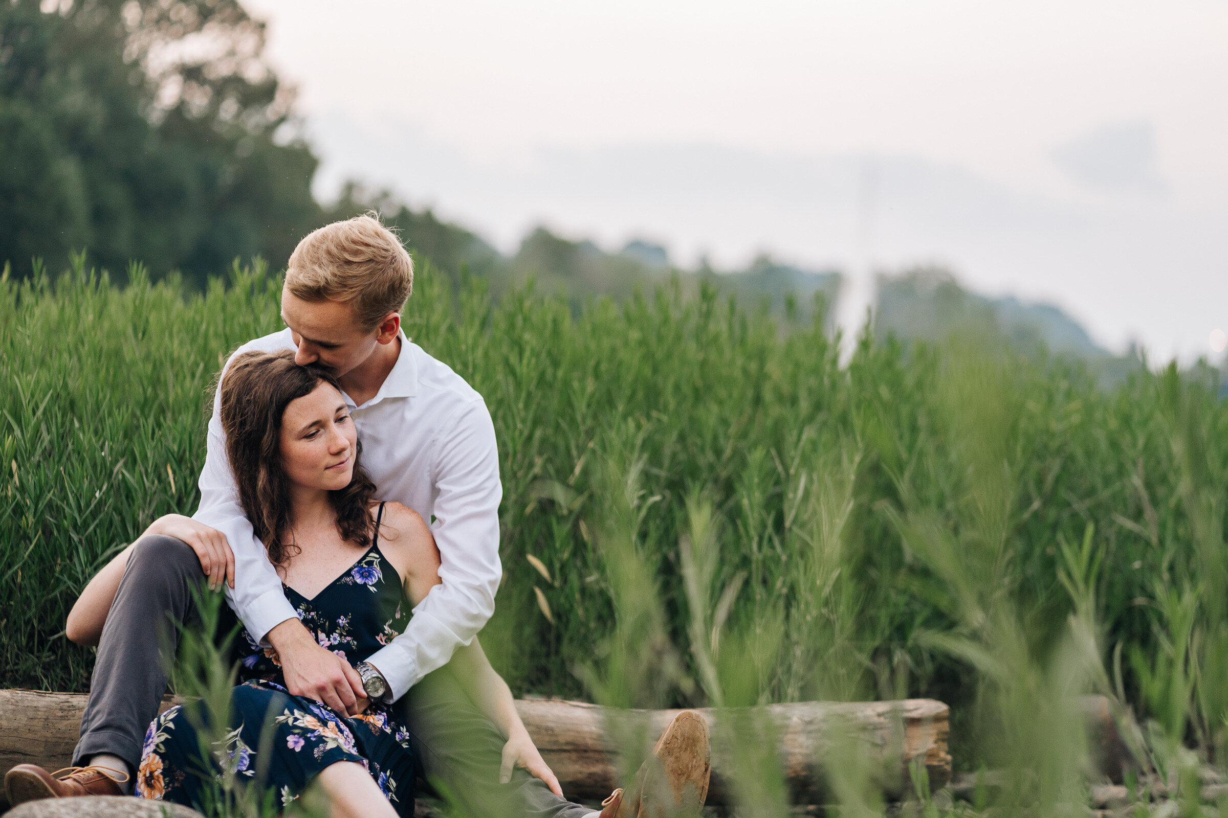 grant-rachel-downtown-lynchburg-virginia-summer-lifestyle-in-the-river-romantic-flirty-and-fun-engagement-session-by-jonathan-hannah-photography-16.jpg