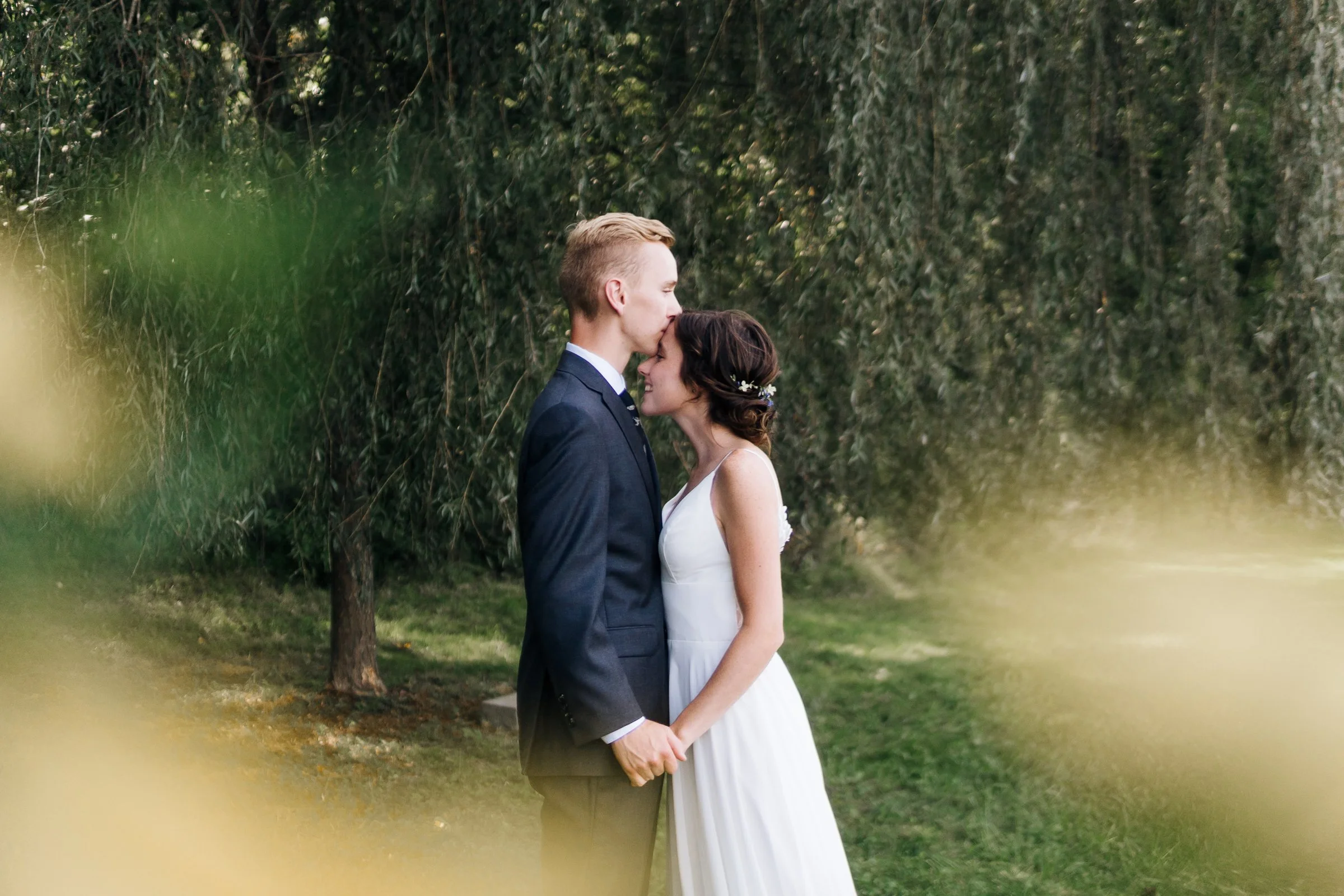 grant-rachel-whimsical-boho-wedding-lynchburg-virignia-by-jonathan-hannah-photography-24.jpg