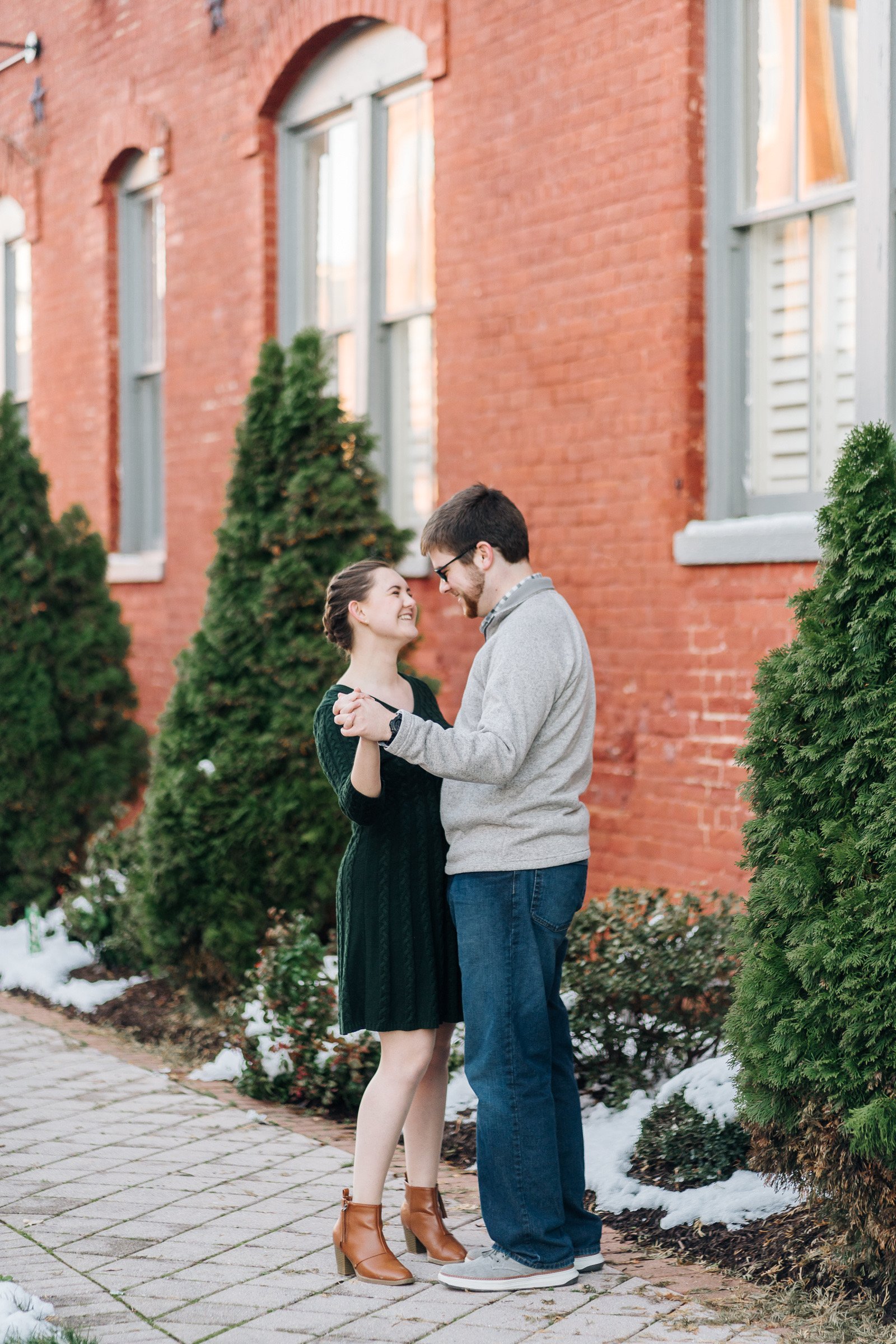 jameson-anna-engagement-session-downtown-danville-river-district-virginia-by-jonathan-hannah-photography-18.jpg
