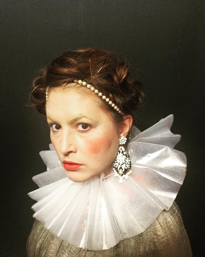 The highly imaginative Hollister Hovey as Queen Elizabeth.