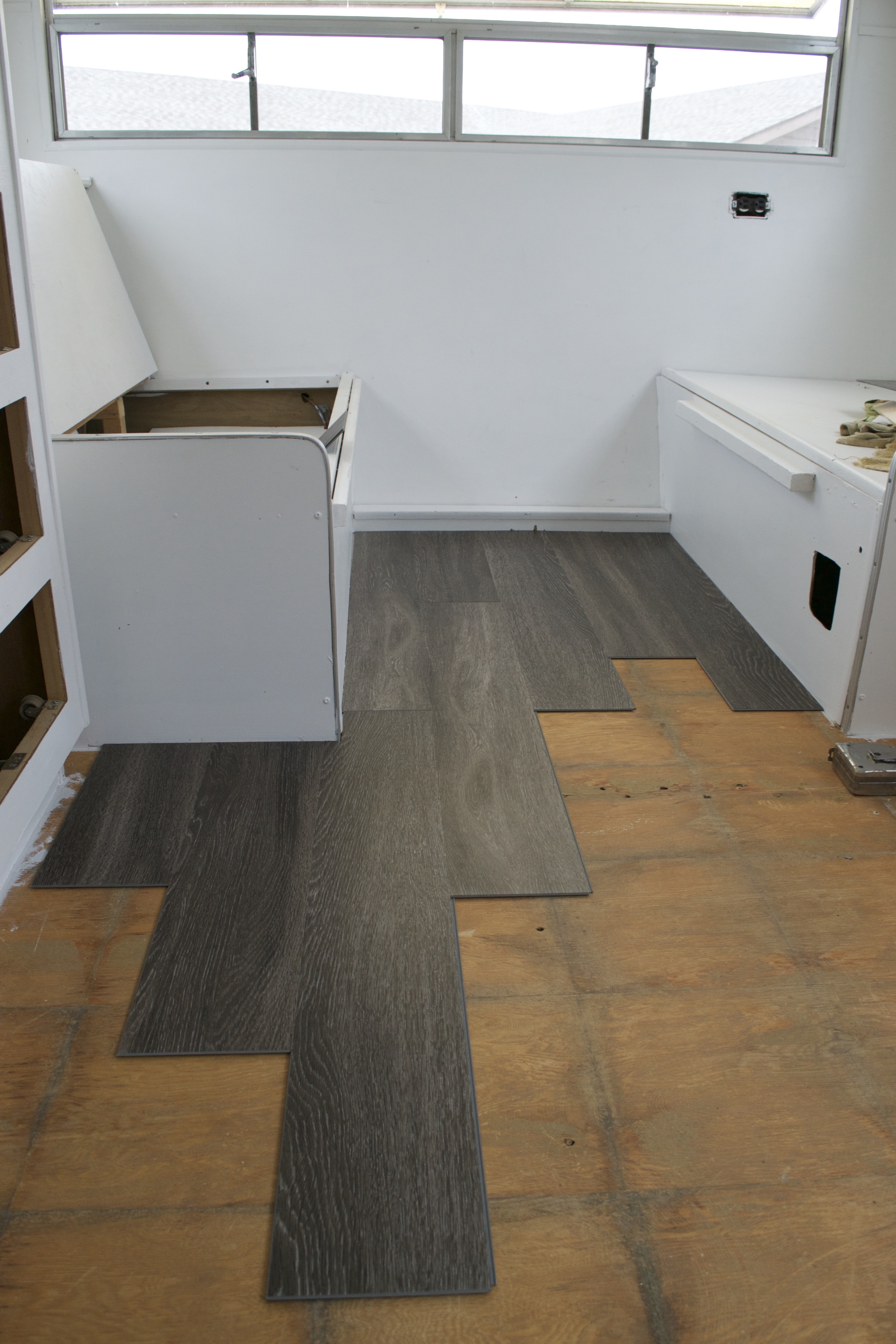 Luxury Vinyl Flooring And Other Vinyl Options For Your