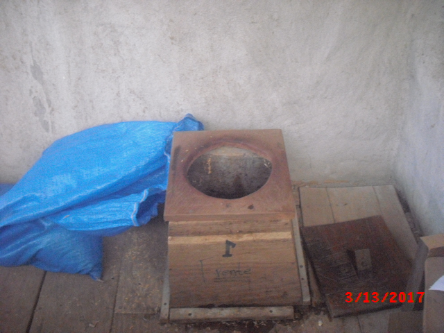 Composting toilet 