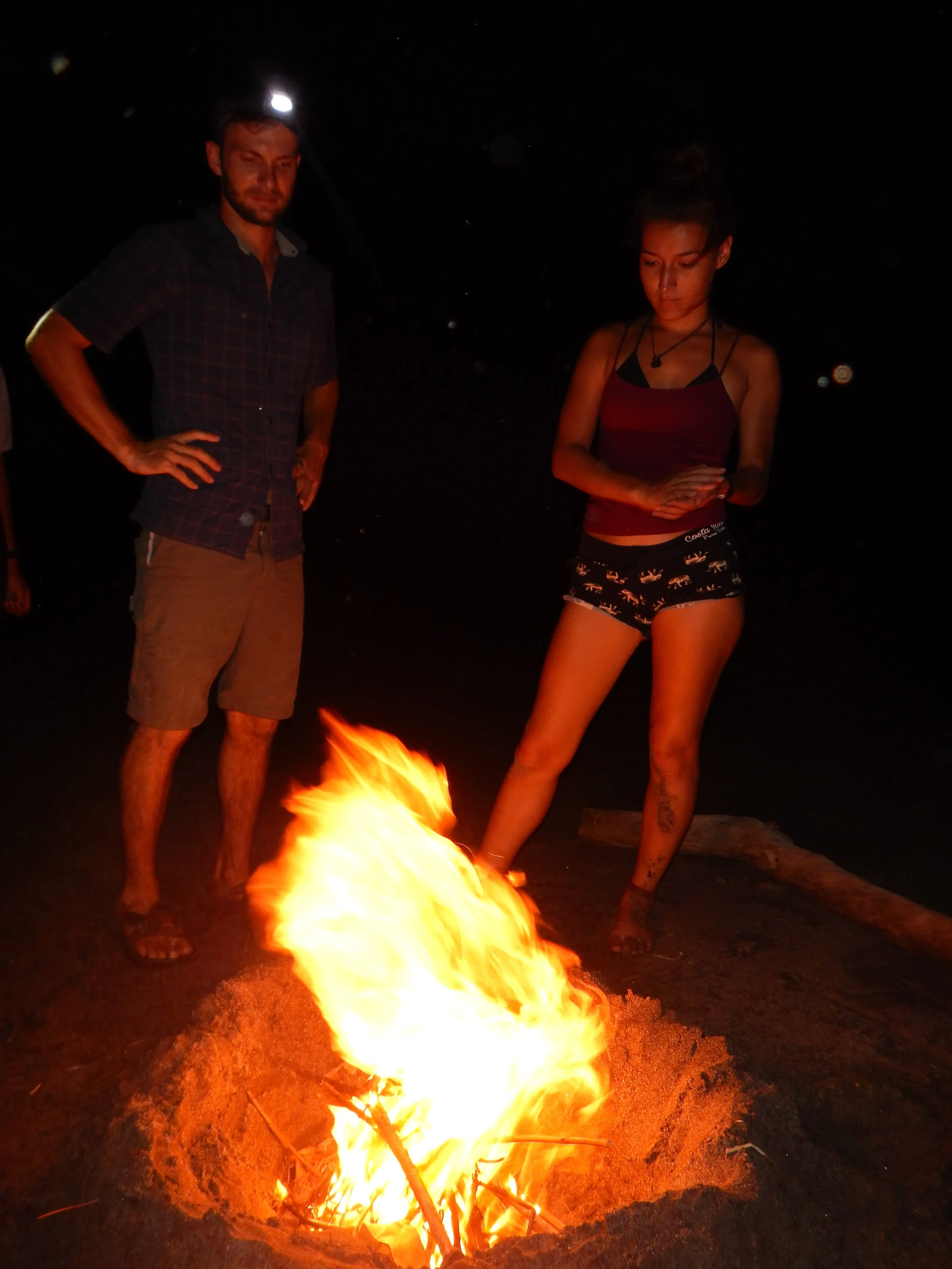Our last night at the beach, bon fire time