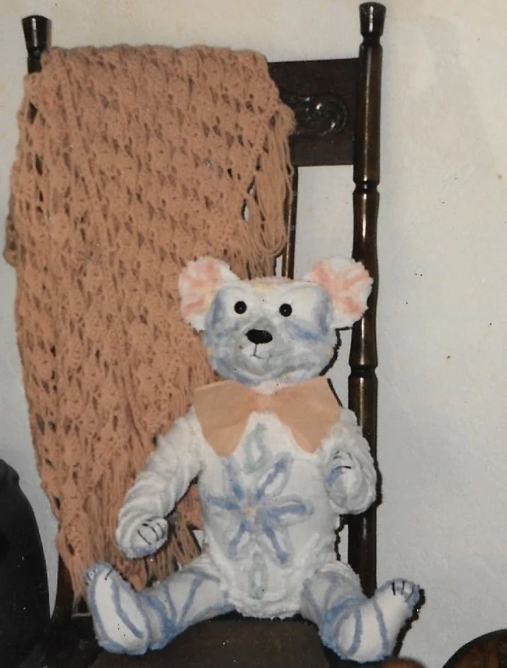 tiny treasures knitted bear comforter