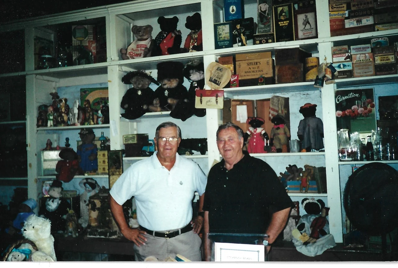 Jim. 2000.