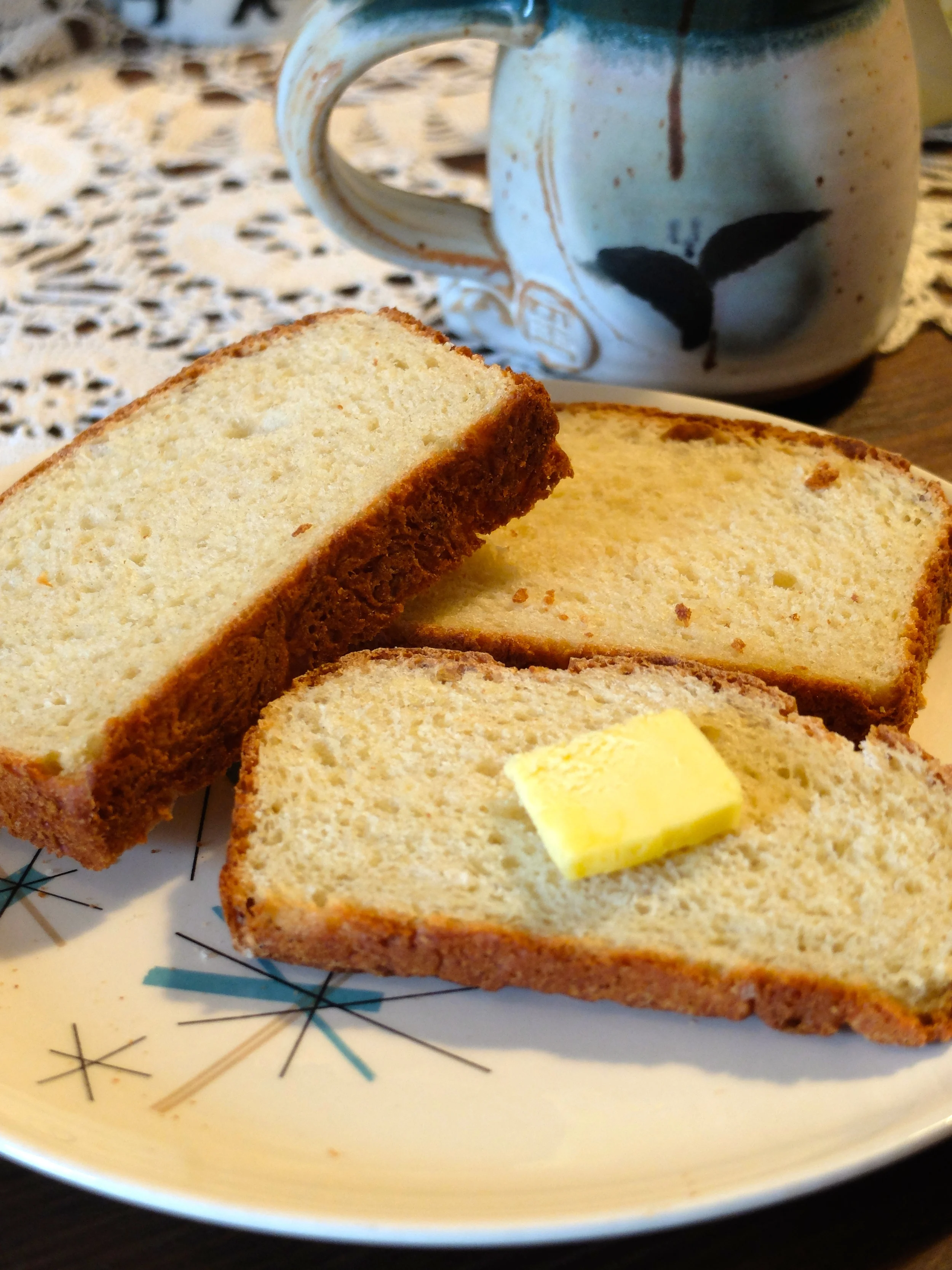 Crunchy, Fluffy Bread