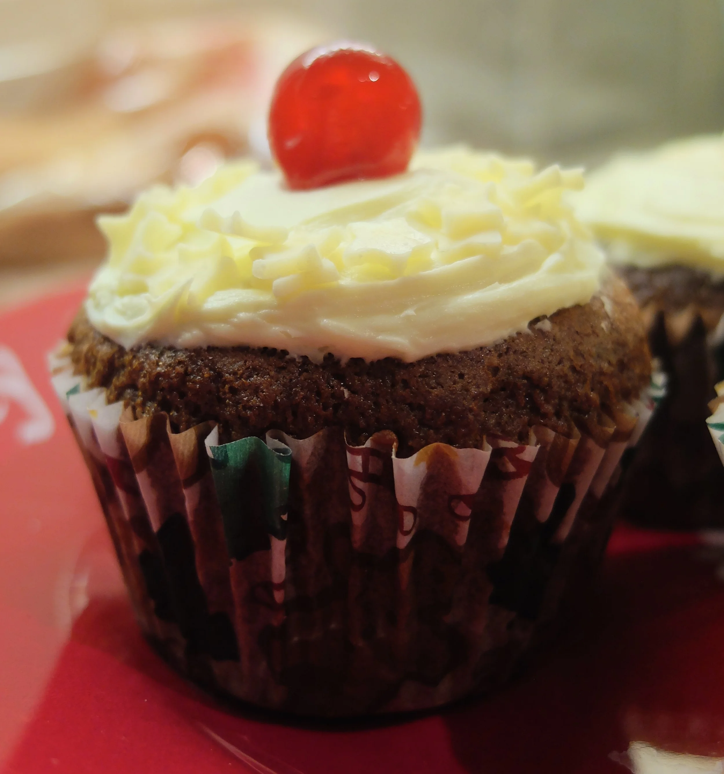 Holiday Almanac December 11: Wrapping Gifts & Gingerbread Pumpkin Cupcakes
