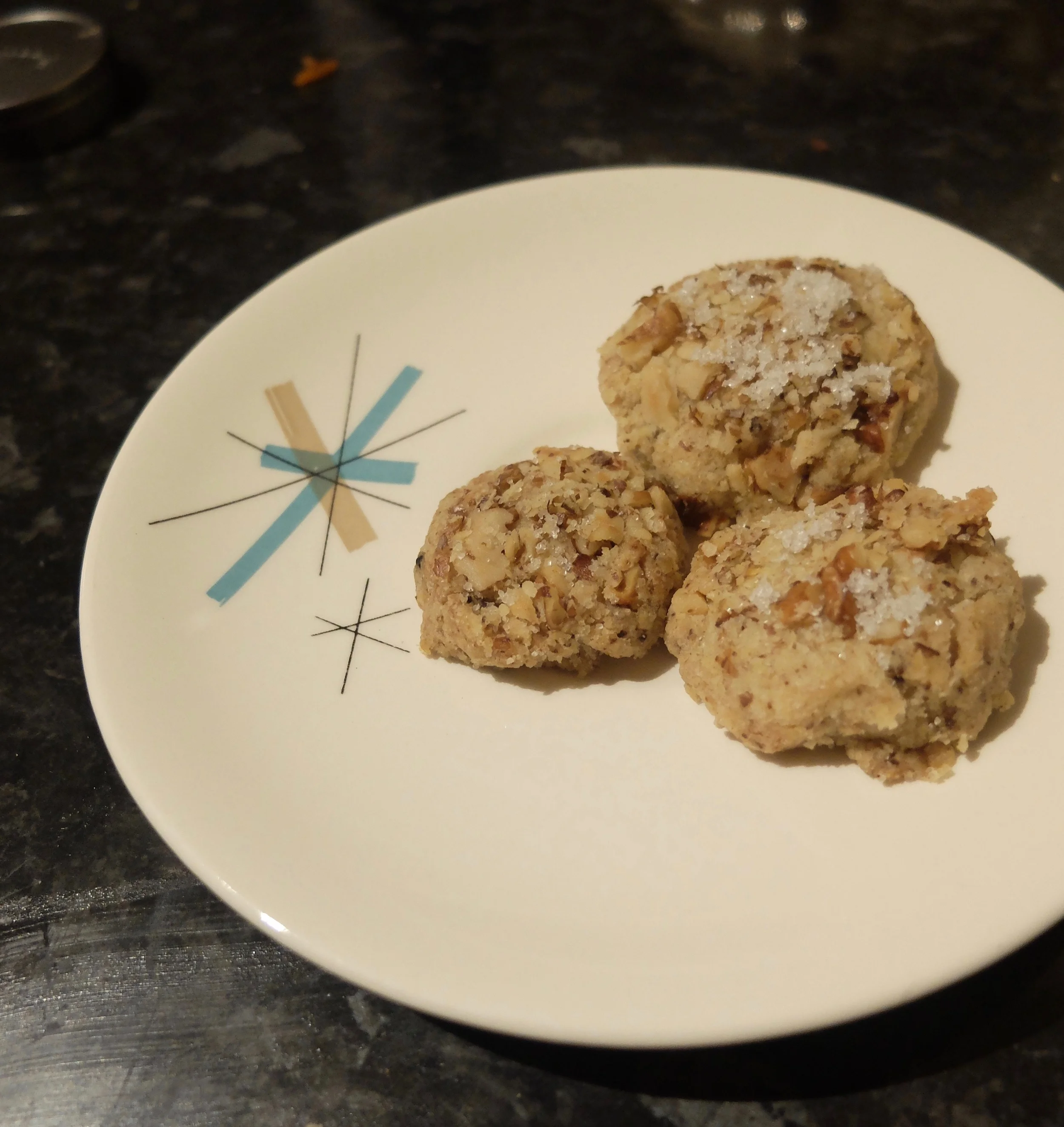 Walnut Butter Cookies