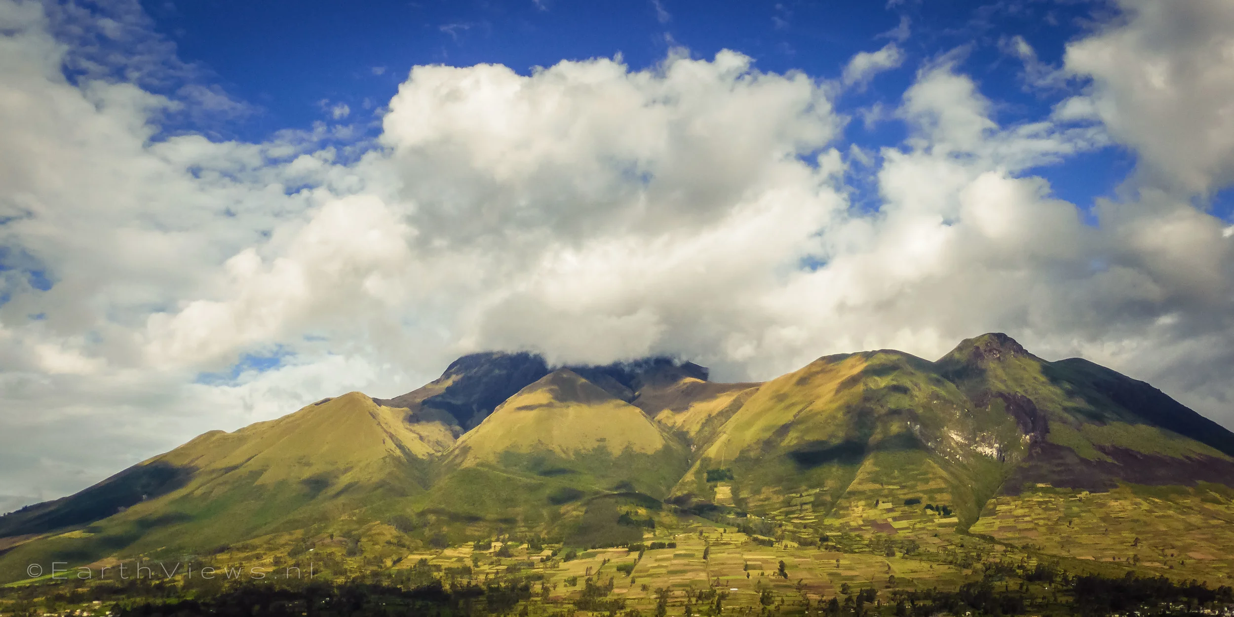 Looking out on the Imbabura Volcano from the Condor Park.