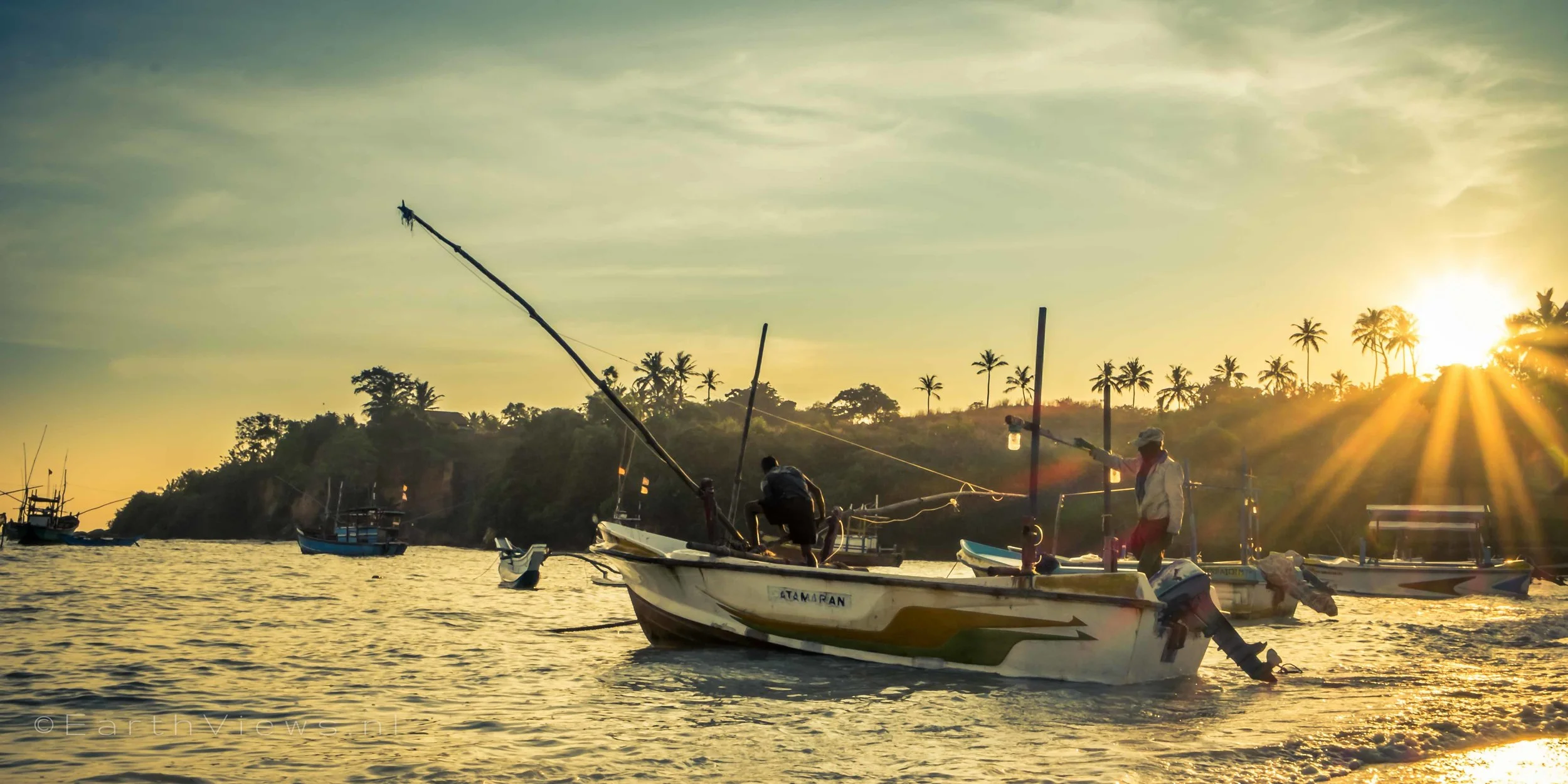 The fishermen leaving the harbour of Weligama.