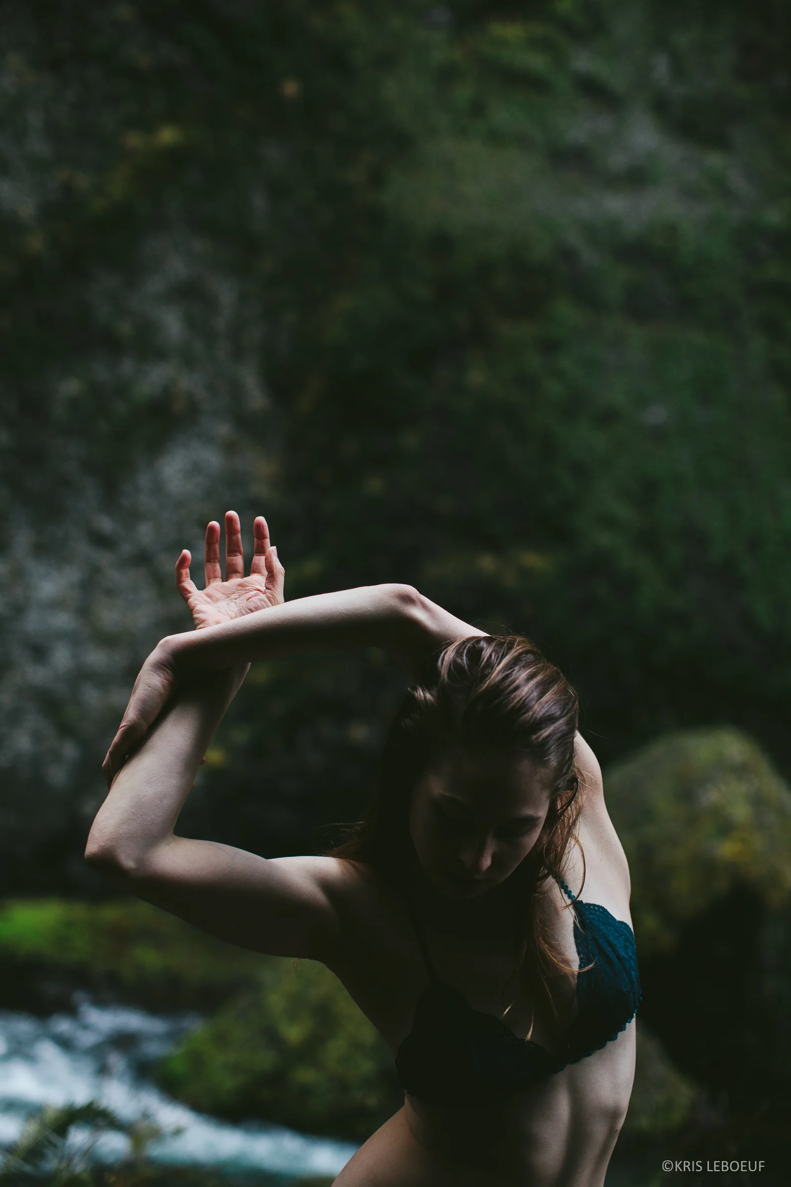 KrisLeBoeuf_NatalieDeryn_ColumbiaGorge-0083.jpg