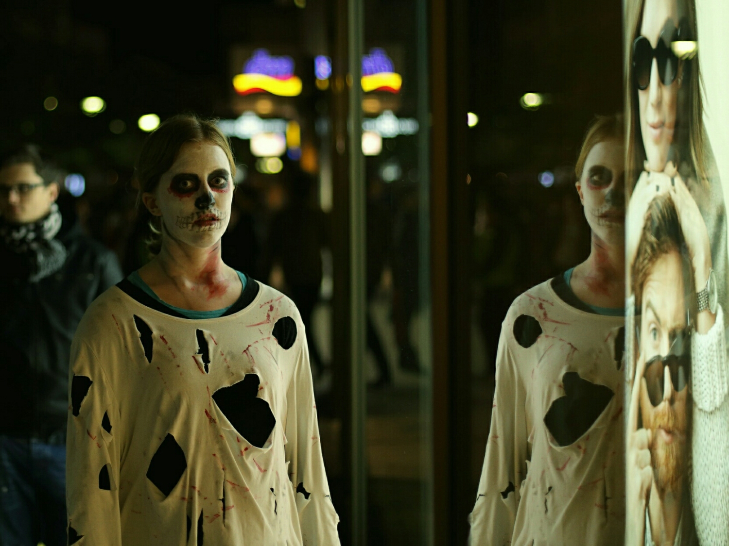 zombie shopping