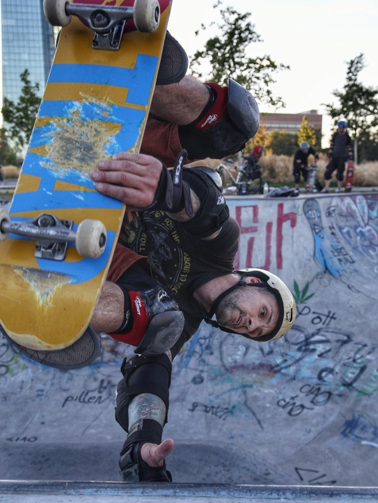 Hand plant!