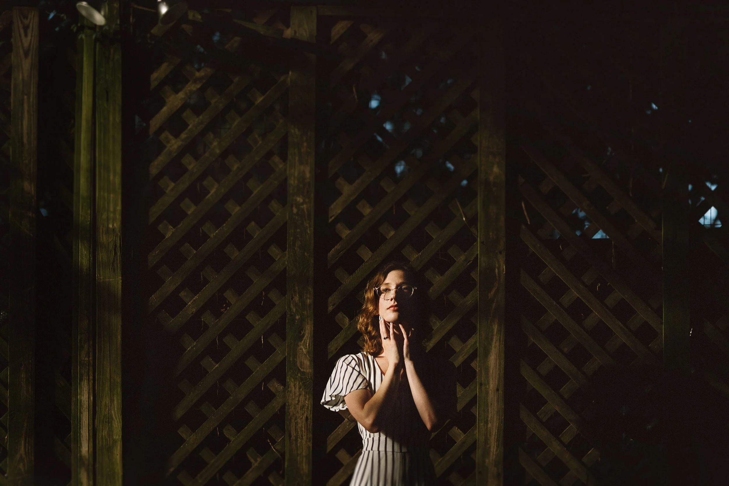 017-ea-Emma Alexander Senior Portraits-Photog Favs.JPG