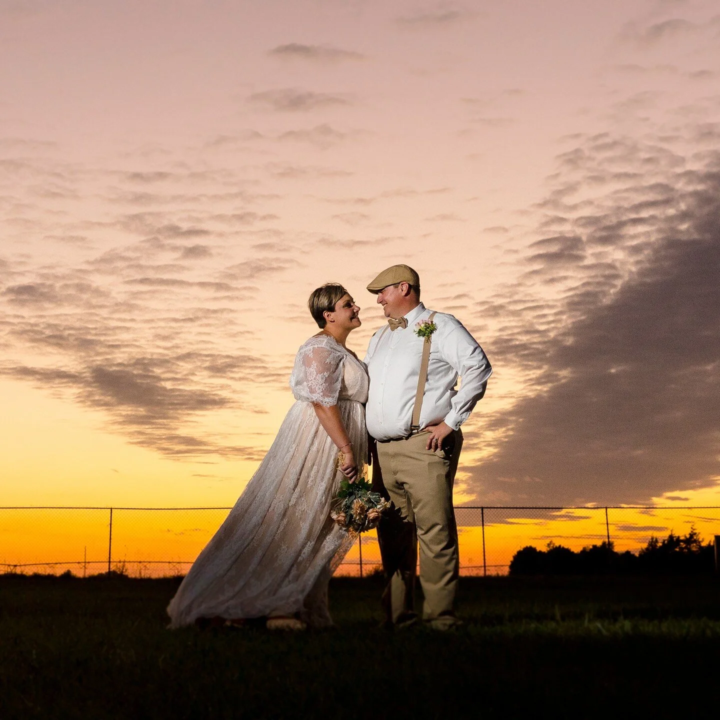 The night time is the right time! #tituschildersphotography #frenchquarter #neworleanswedding #nolawedding #portraitphotography #canonphotography #louisianawedding #travelphotography #nebraskawedding #nightportrait #nebraskabride #brideandgroom