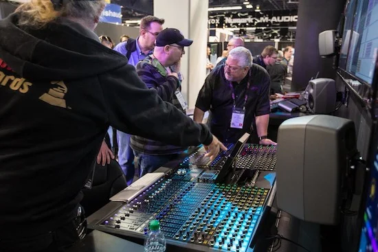 Avid-S6-namm-2014.jpg