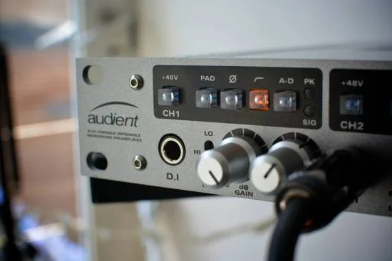 Audient ASP880.jpg