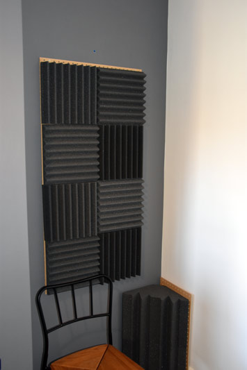 First-front-corner-installed-with-bass-trap.jpg