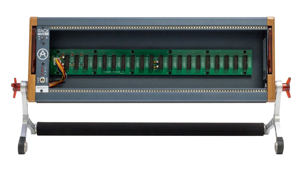 RackBrute3U-Front02.jpg
