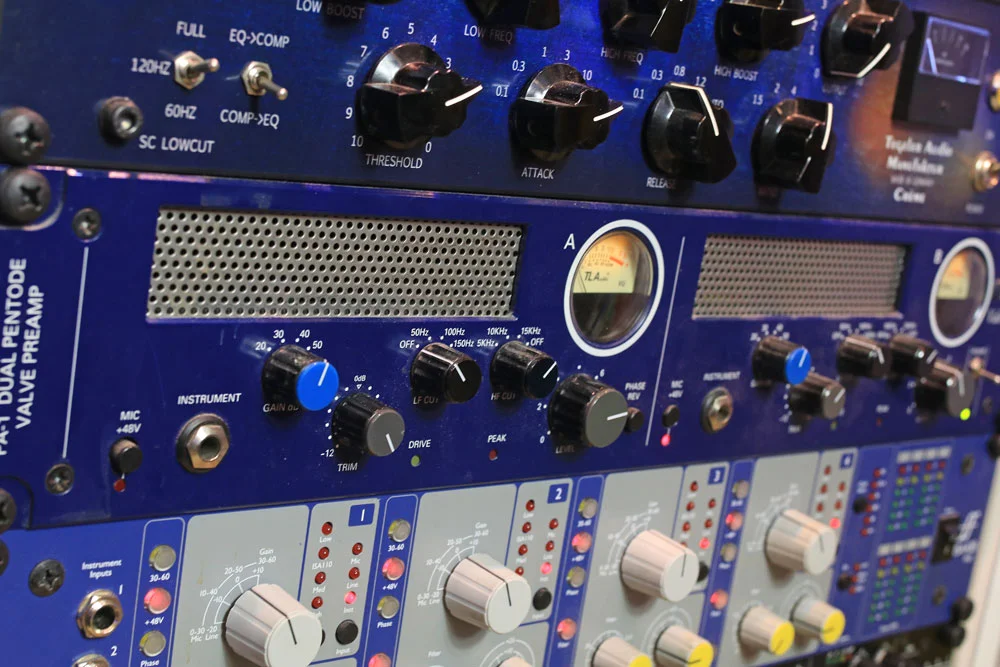 Pro-Tools-studio-TL-Audio-PA1.jpg