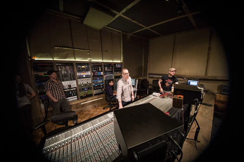 Interview----Joel-Hmailton-Studio-G-Thumb-2.jpg