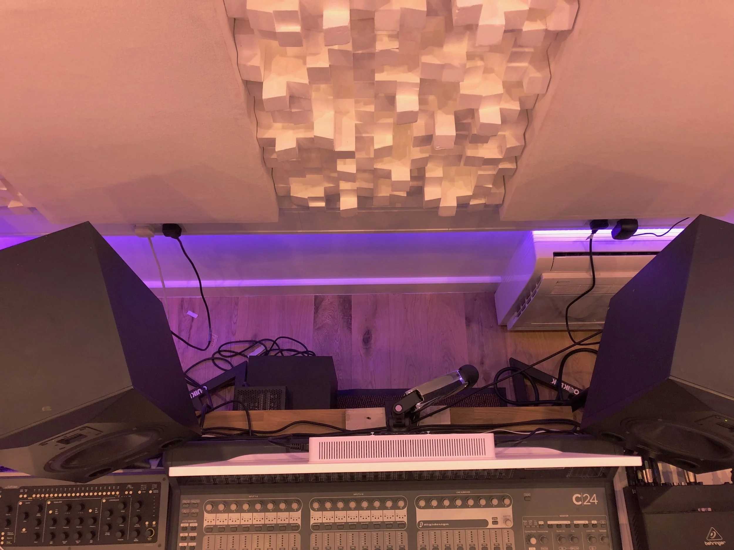 used studio monitor stands