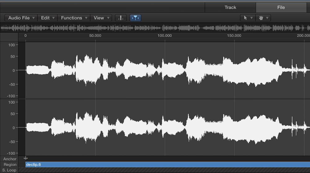 a waveform of a distorted vocal after using izotope de-clip