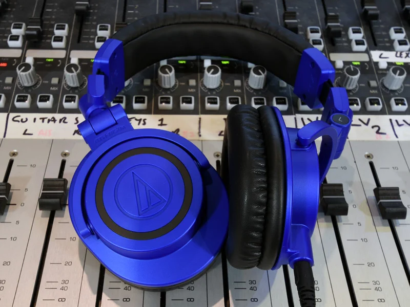 ath m50x blue