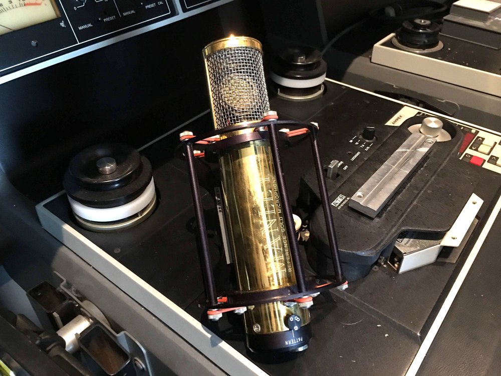 Blackbird Studios Mic Collection Your Eyes Won’t Believe This