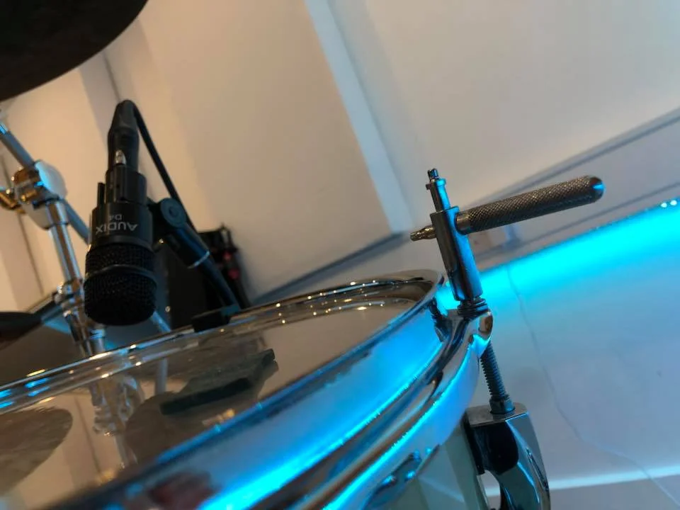 recording drums how to tune a drum shell head.jpg