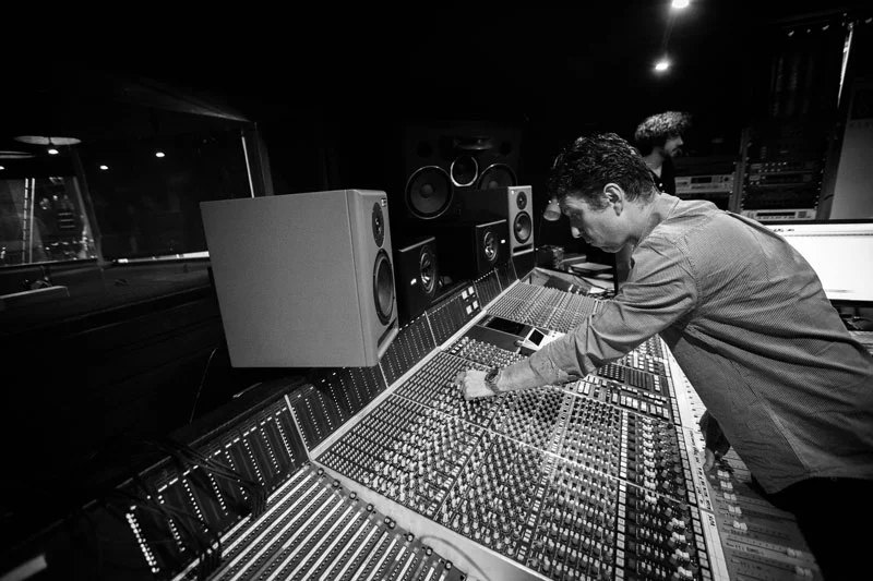 Setting the gain on the SSL 6000 console.