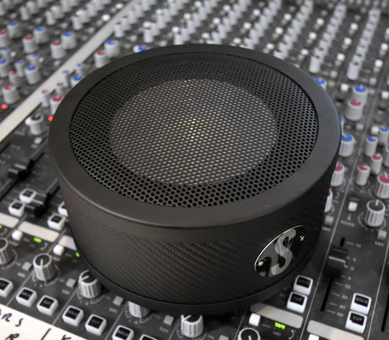 Solomon LoFreq - Speaker side up.
