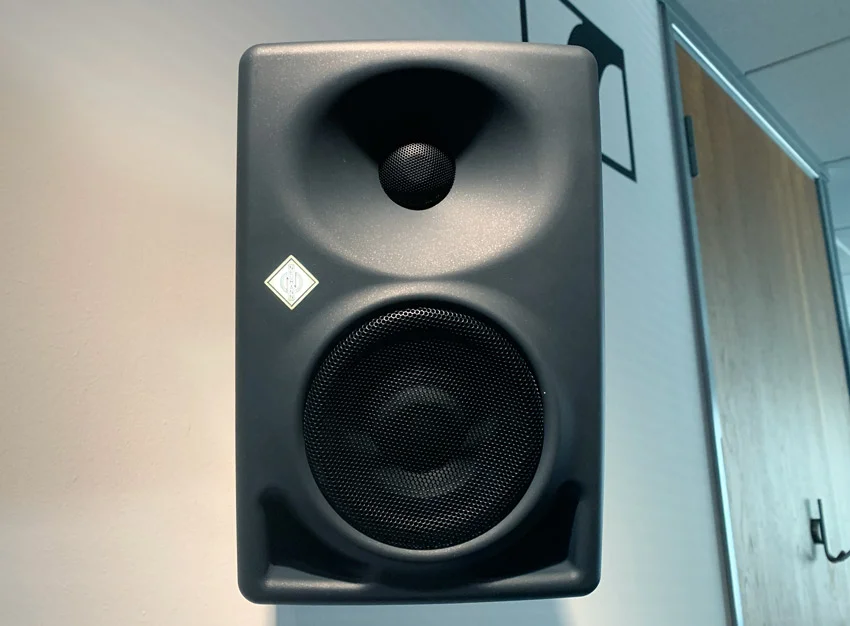 KH 80 DSP Front