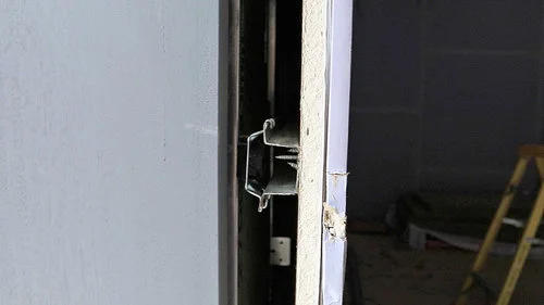 building-soundproof-recording-studio-genie-clip-system.jpg