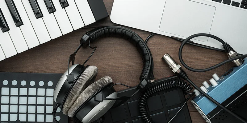 Ways-To-Make-Your-Recording-Studio-More-Comfortable-To-Work-In-For-Long-Periods-Of-Time-studio-desks.jpg