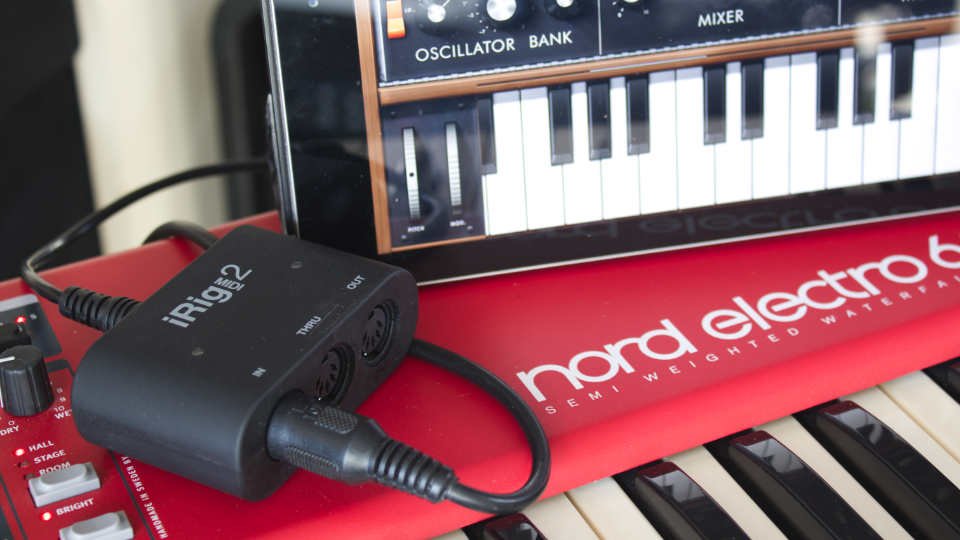 iRig Keys Review: A mini MIDI Piano Keyboard for iPhone and iPad