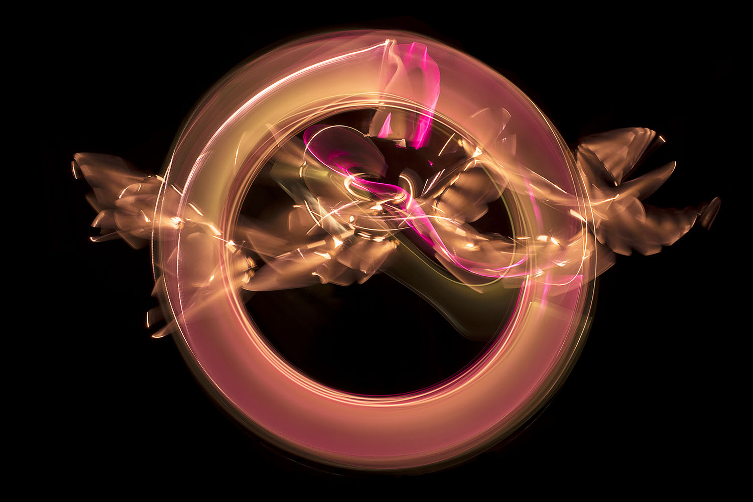 RADIANT_LIGHT_KANKII_Patrick-Rochon.jpg