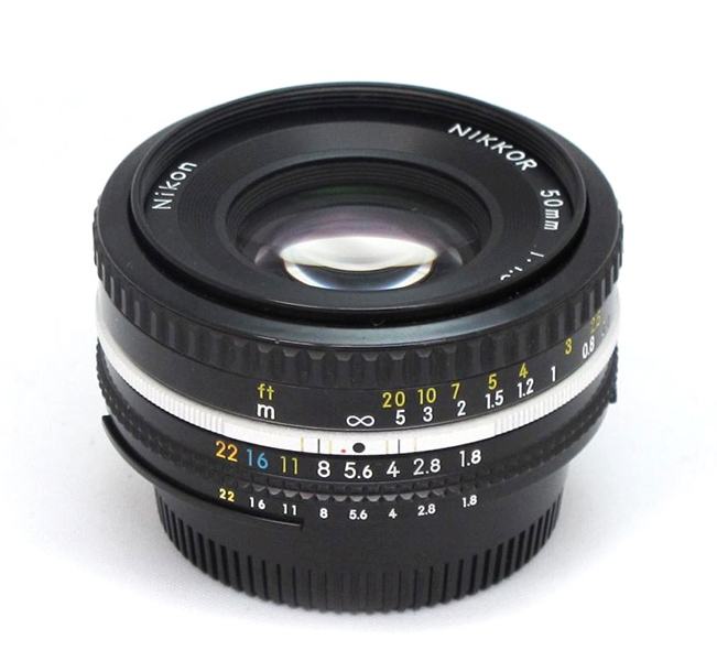 50mm 1.8 Nikkor Pancake Day: 5$ Week: 15$