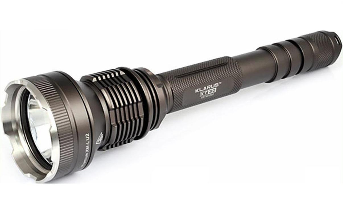 Klarus XT30 900 Lumens (6 available) Day:5$ Week:15 $
